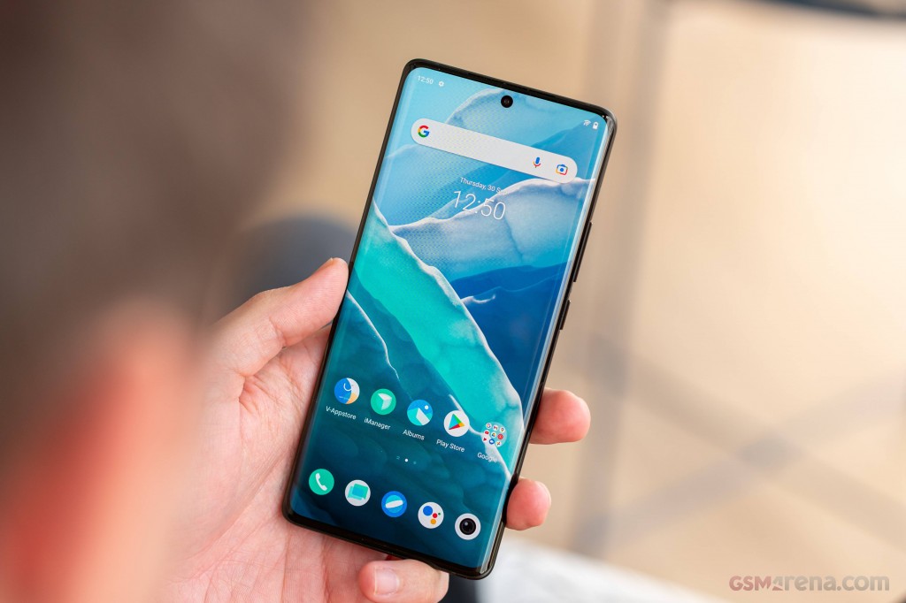 vivo X70 Pro hands-on photo 19