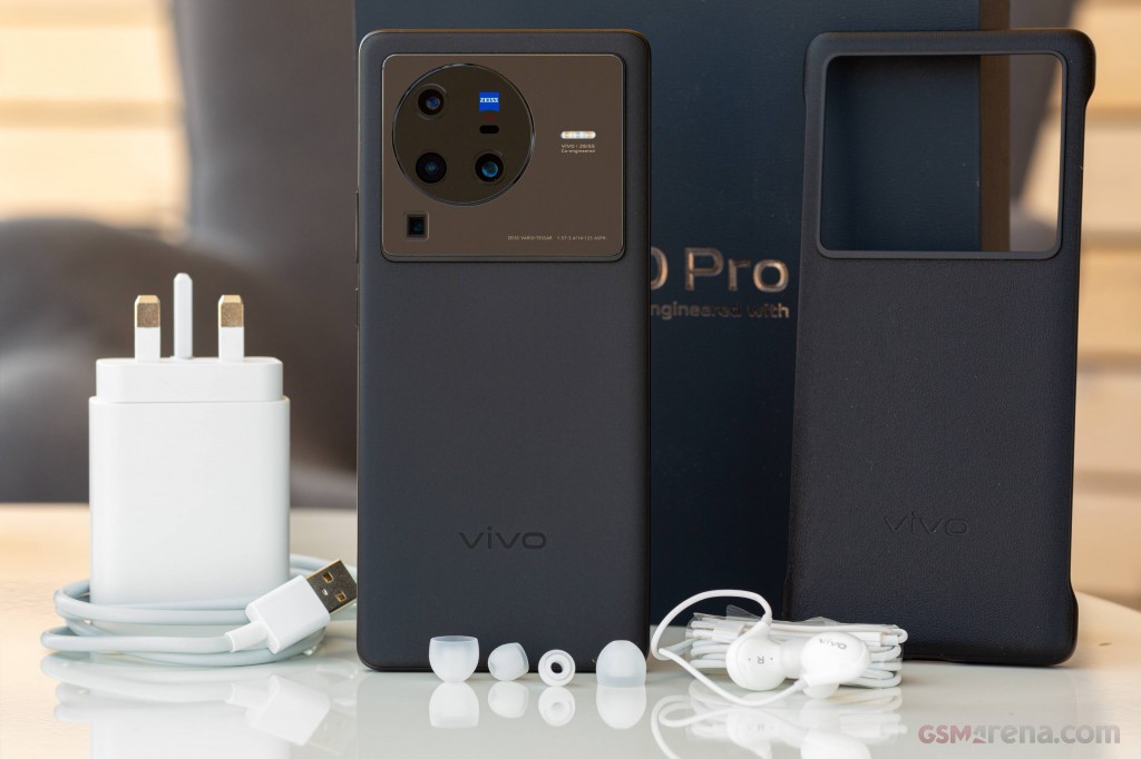 vivo X80 Pro hands-on photo 1