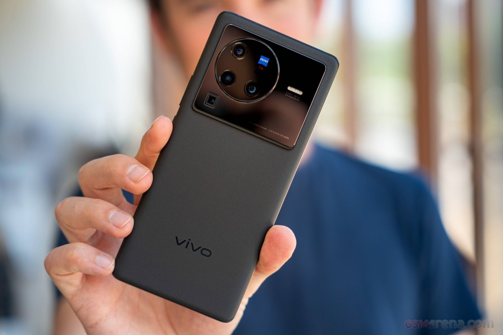 vivo X80 Pro hands-on photo 12