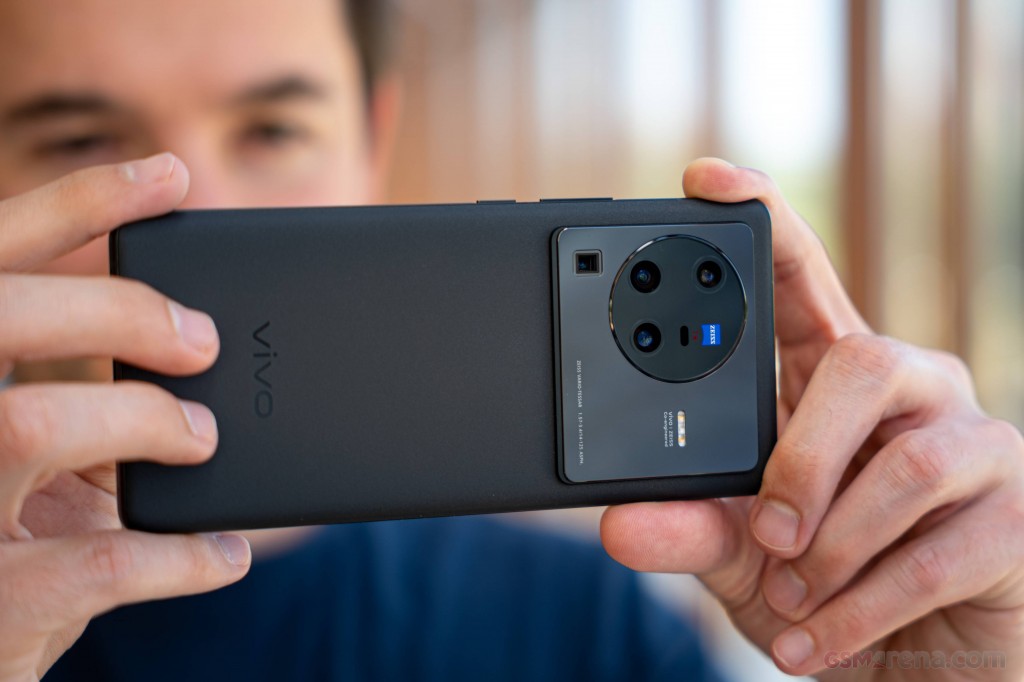 vivo X80 Pro hands-on photo 13
