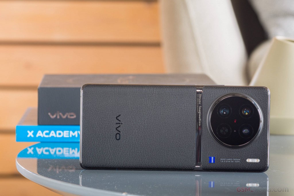 vivo X90 Pro hands-on photo 6