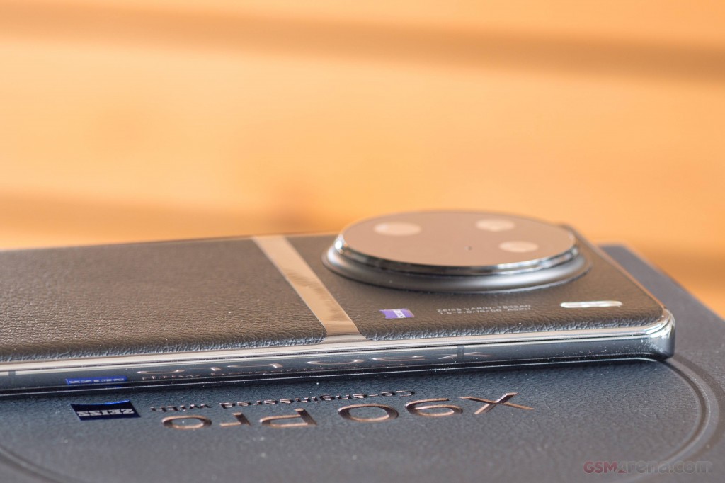 vivo X90 Pro hands-on photo 18