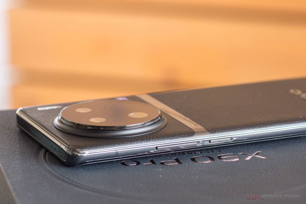 vivo X90 Pro hands-on photo 19