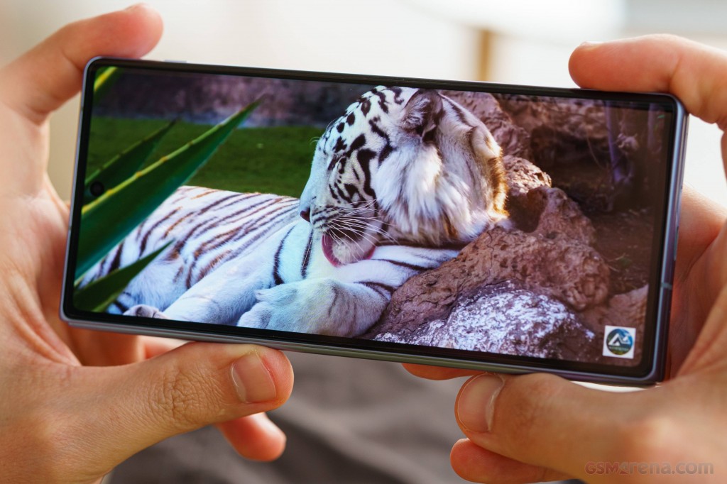 vivo X Fold2 hands-on photo 13