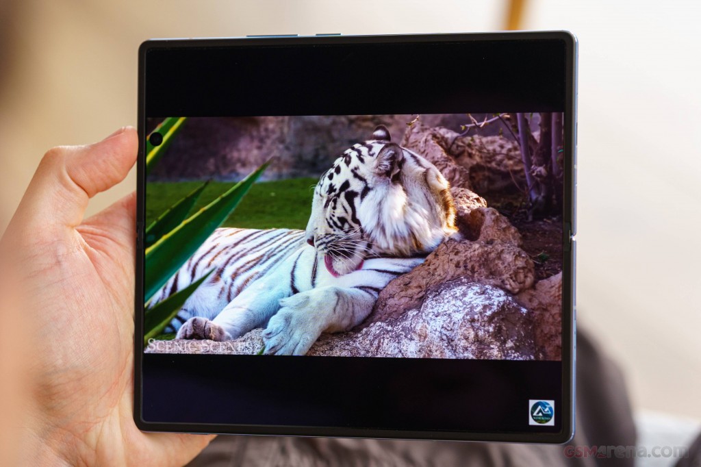 vivo X Fold2 hands-on photo 14