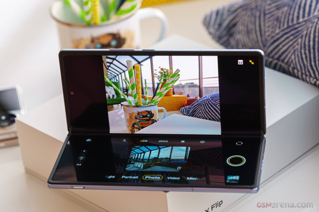 vivo X Fold2 hands-on photo 16