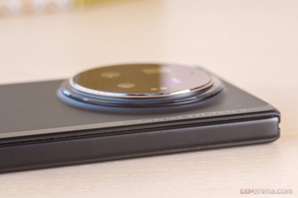 vivo X Fold3 Pro hands-on photo 9