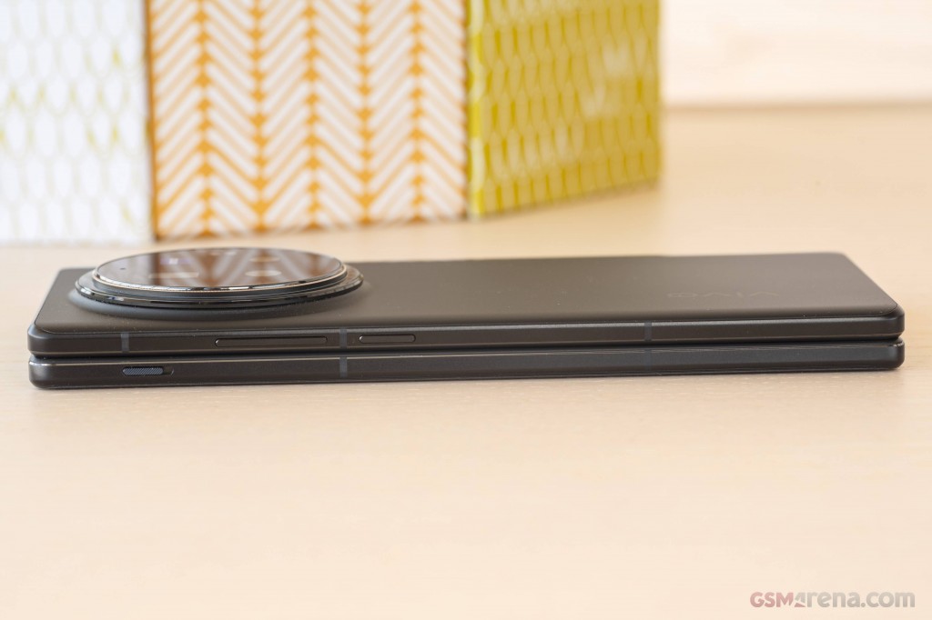 vivo X Fold3 Pro hands-on photo 11