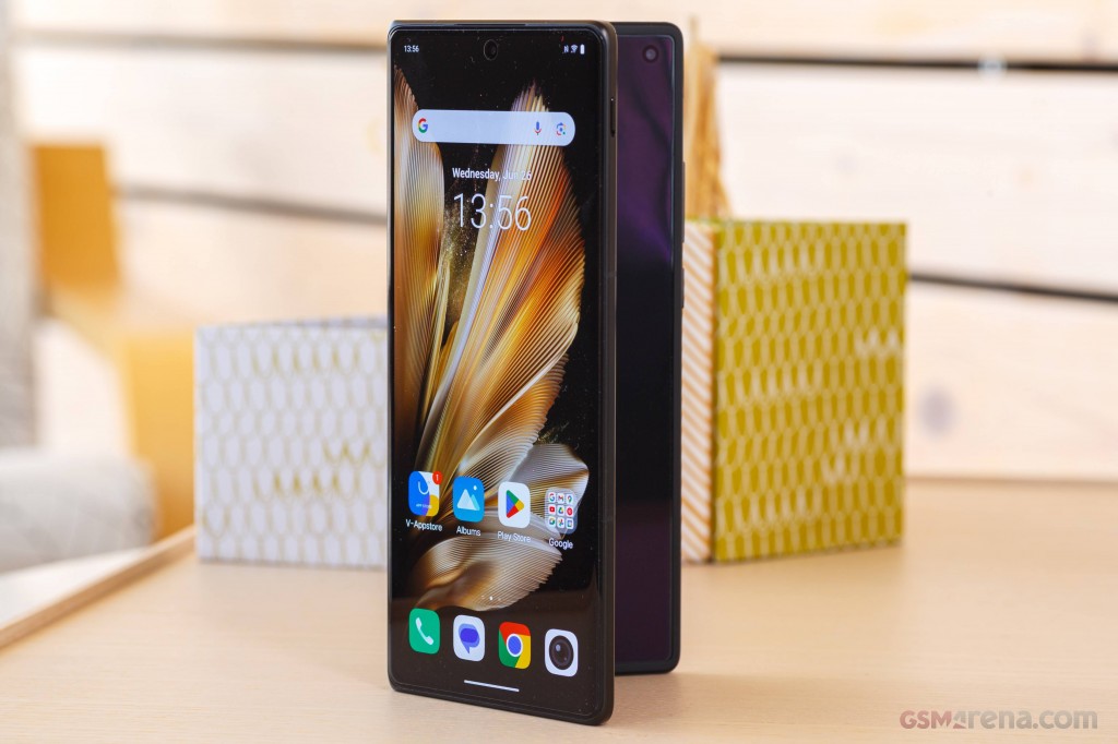 vivo X Fold3 Pro hands-on photo 19