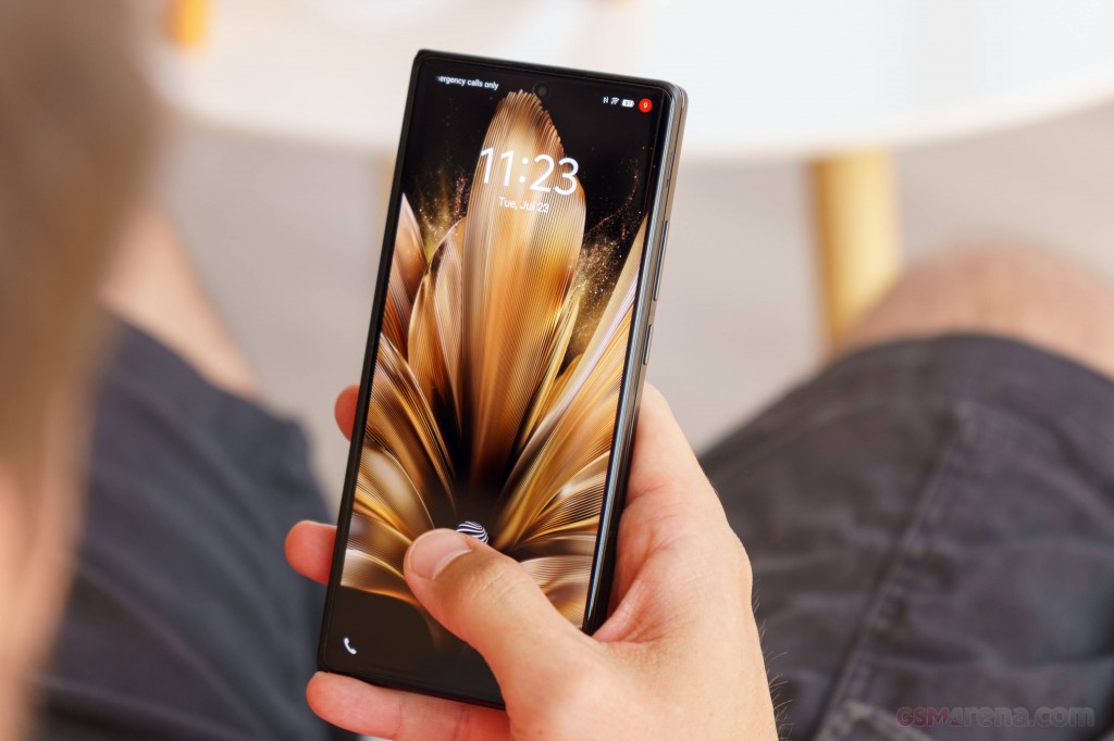 vivo X Fold3 Pro hands-on photo 40