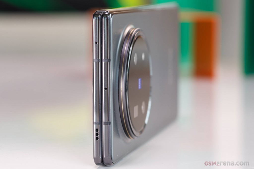 vivo X Fold5 hands-on photo 10