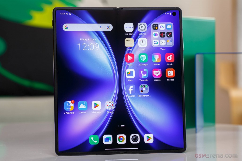 vivo X Fold5 hands-on photo 13