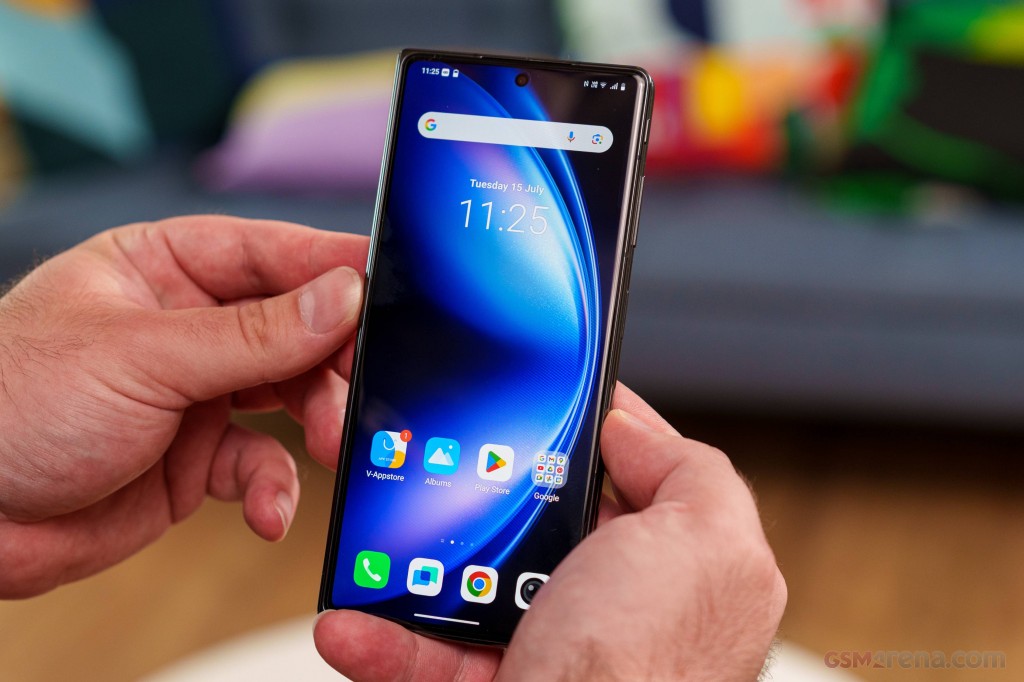 vivo X Fold5 hands-on photo 17
