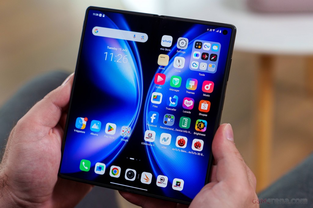 vivo X Fold5 hands-on photo 20