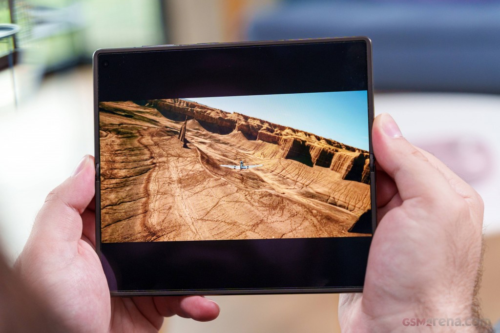 vivo X Fold5 hands-on photo 27