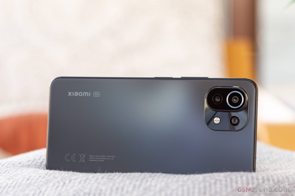 Xiaomi 11 Lite 5G NE hands-on photo 4
