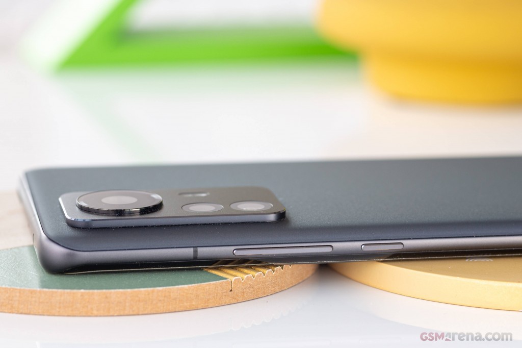 Xiaomi 12 Pro hands-on photo 11