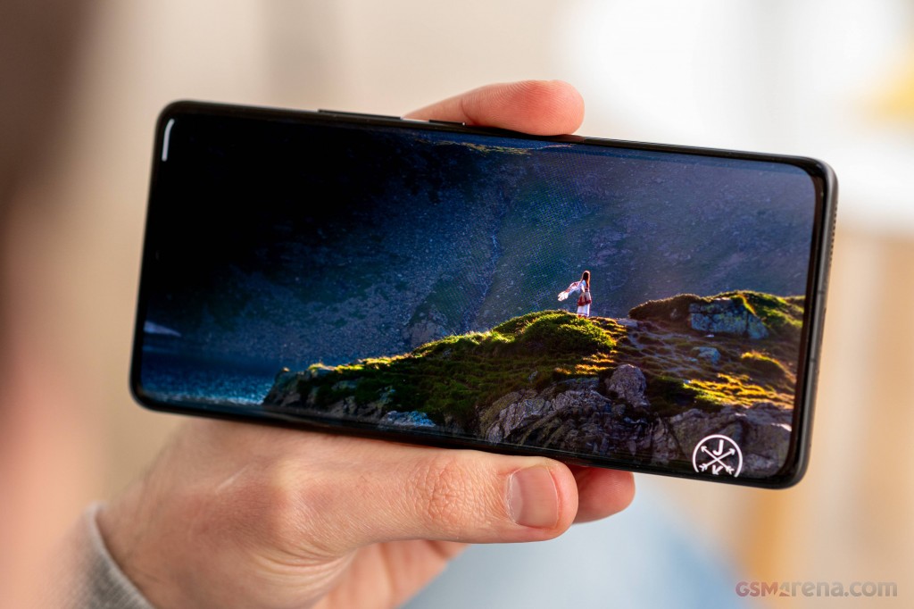 Xiaomi 12 Pro hands-on photo 14