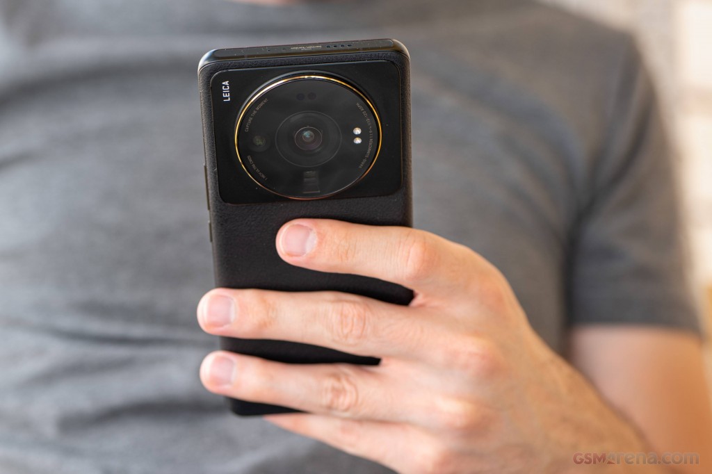 Xiaomi 12S Ultra hands-on photo 36