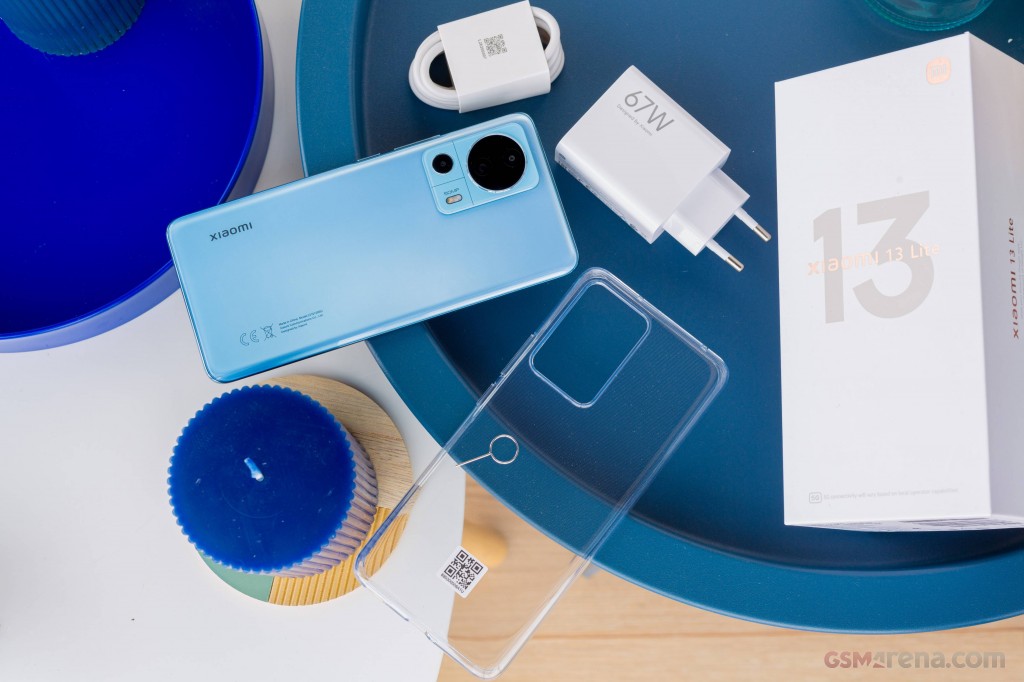 Xiaomi 13 Lite hands-on photo 1