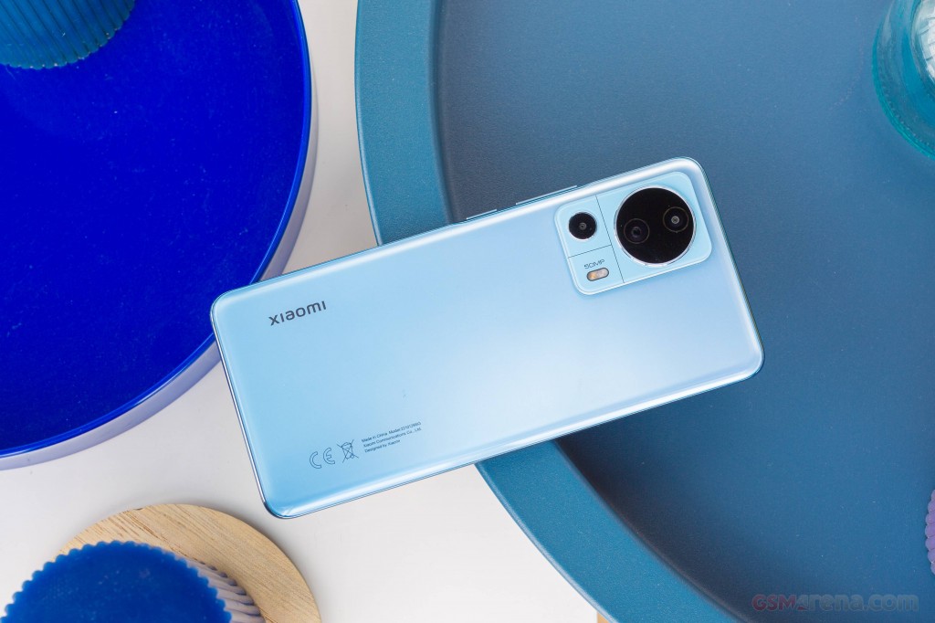 Xiaomi 13 Lite hands-on photo 2
