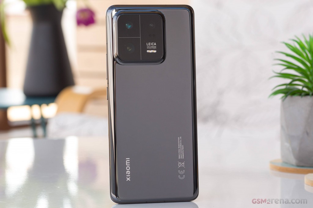 Xiaomi 13 Pro hands-on photo 2