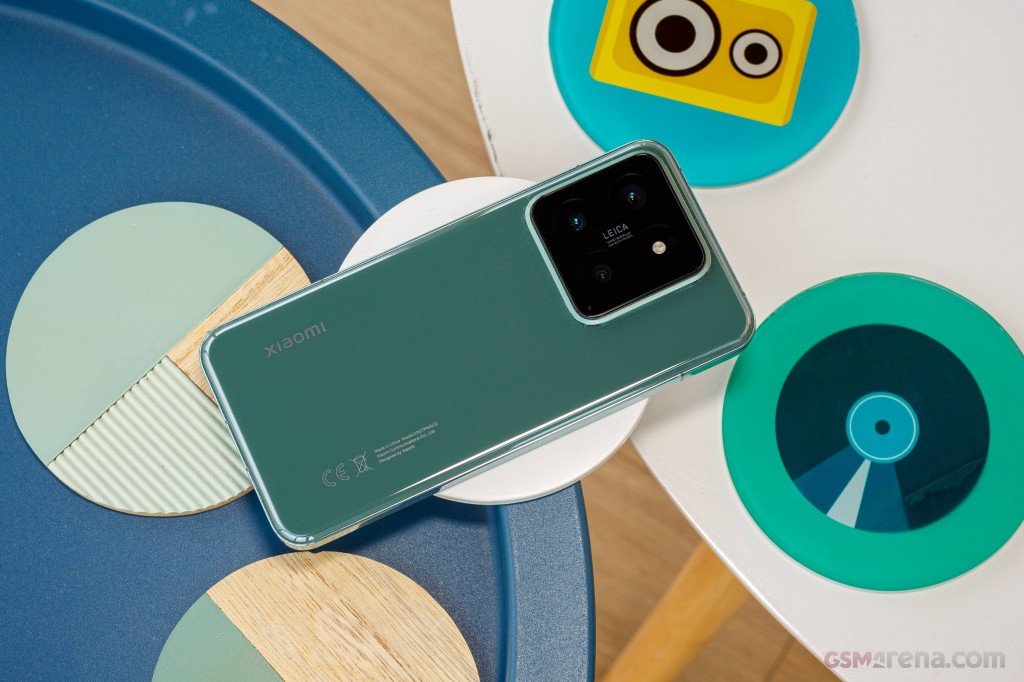 Xiaomi 14 hands-on photo 2