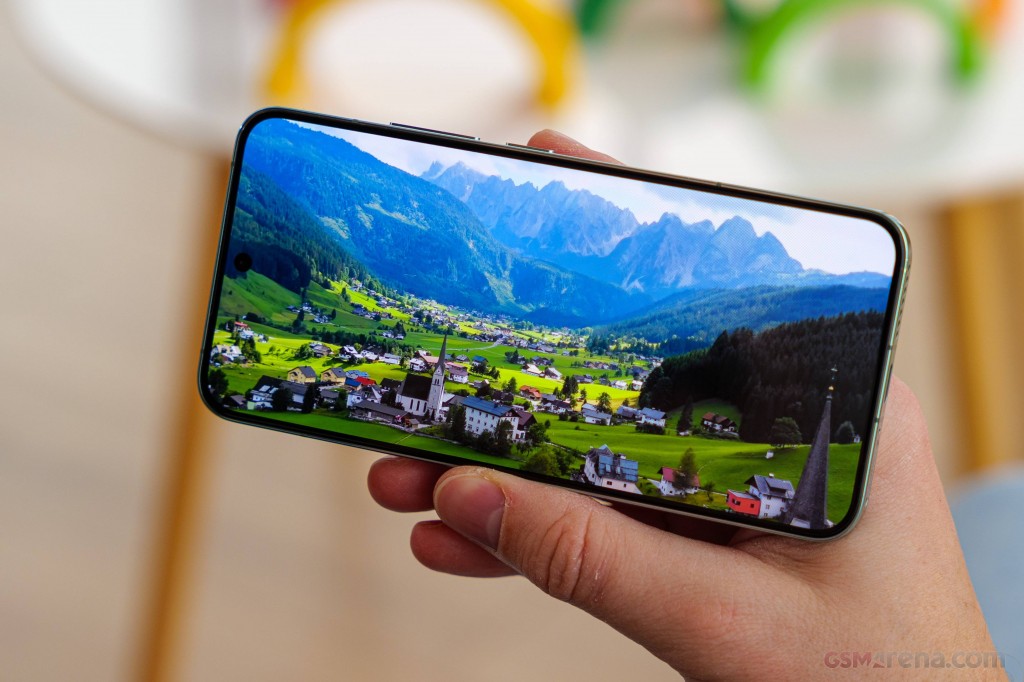Xiaomi 14 hands-on photo 30