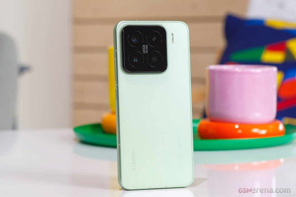 Xiaomi 15 hands-on photo 3