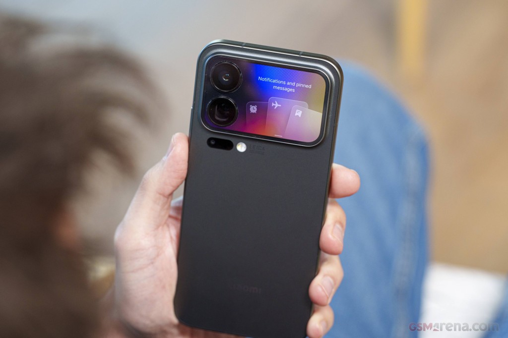 Xiaomi 17 Pro Max hands-on photo 15