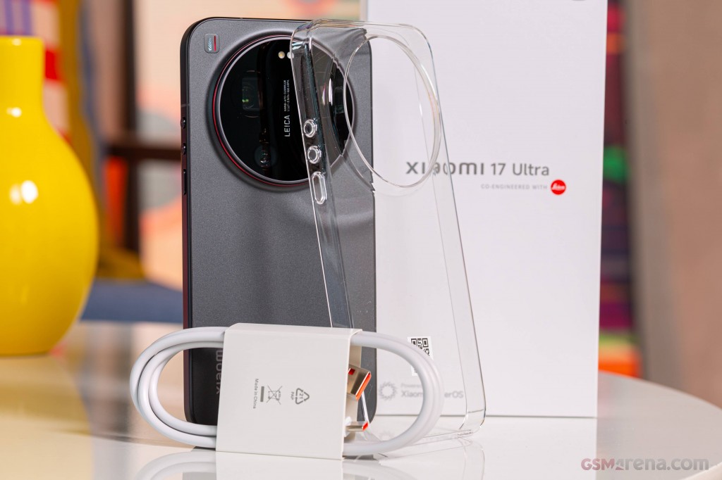 Xiaomi 17 Ultra hands-on photo 1