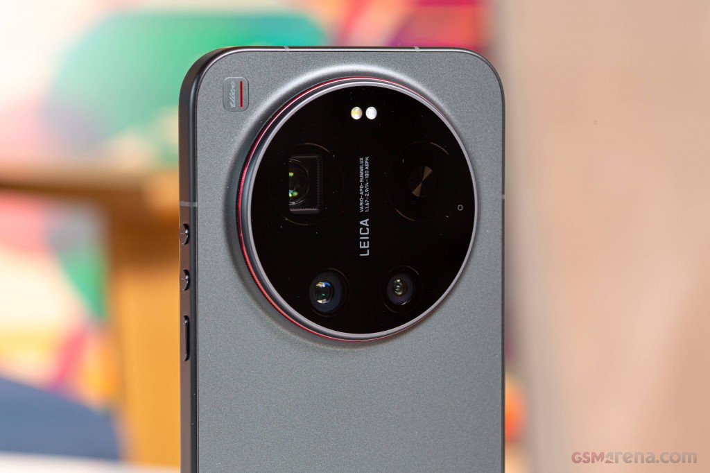 Xiaomi 17 Ultra hands-on photo 6
