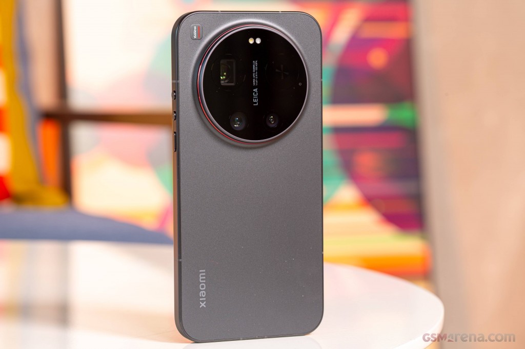 Xiaomi 17 Ultra hands-on photo 7