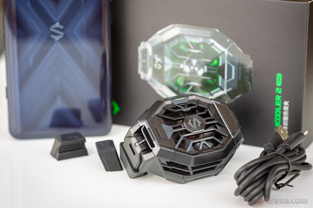 Xiaomi Black Shark 4 hands-on photo 12