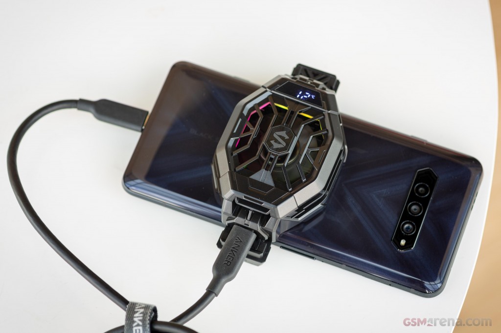 Xiaomi Black Shark 4 hands-on photo 13