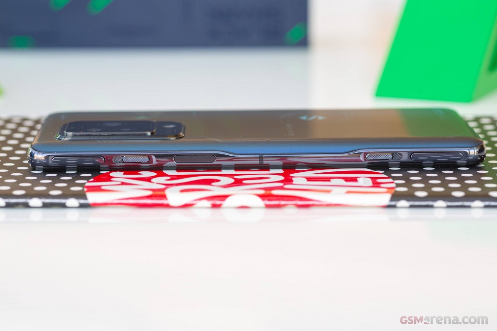 Xiaomi Black Shark 5 Pro hands-on photo 12