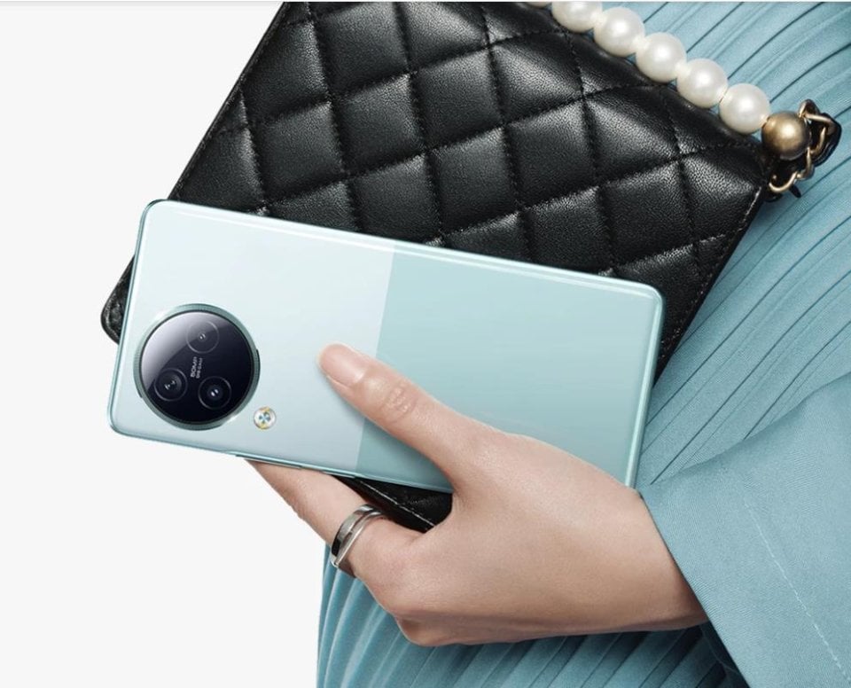Xiaomi Civi 3 view 35
