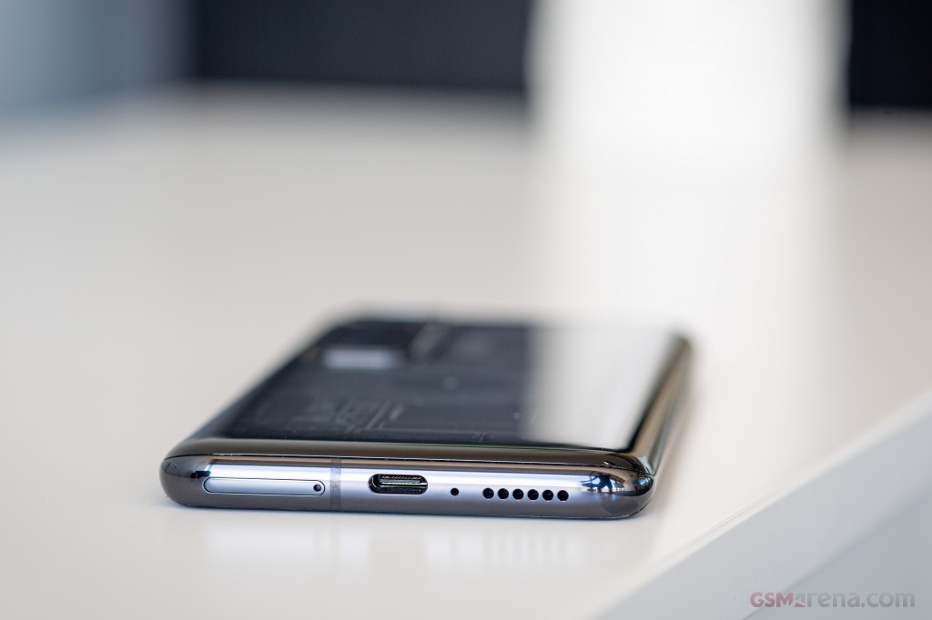 Xiaomi Mi 10 Ultra hands-on photo 12