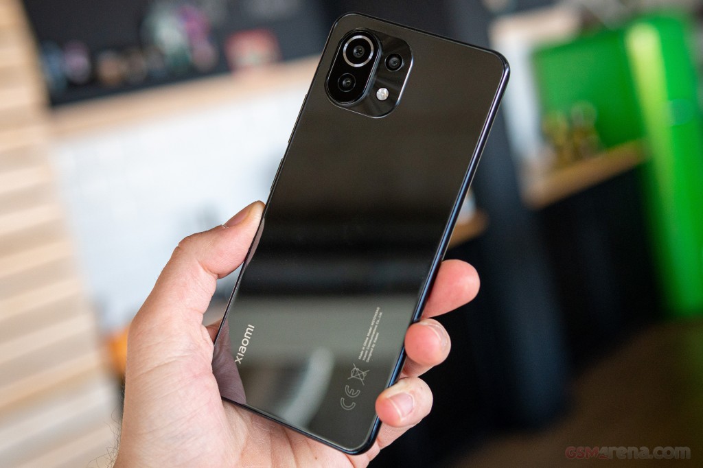 Xiaomi Mi 11 Lite hands-on photo 17