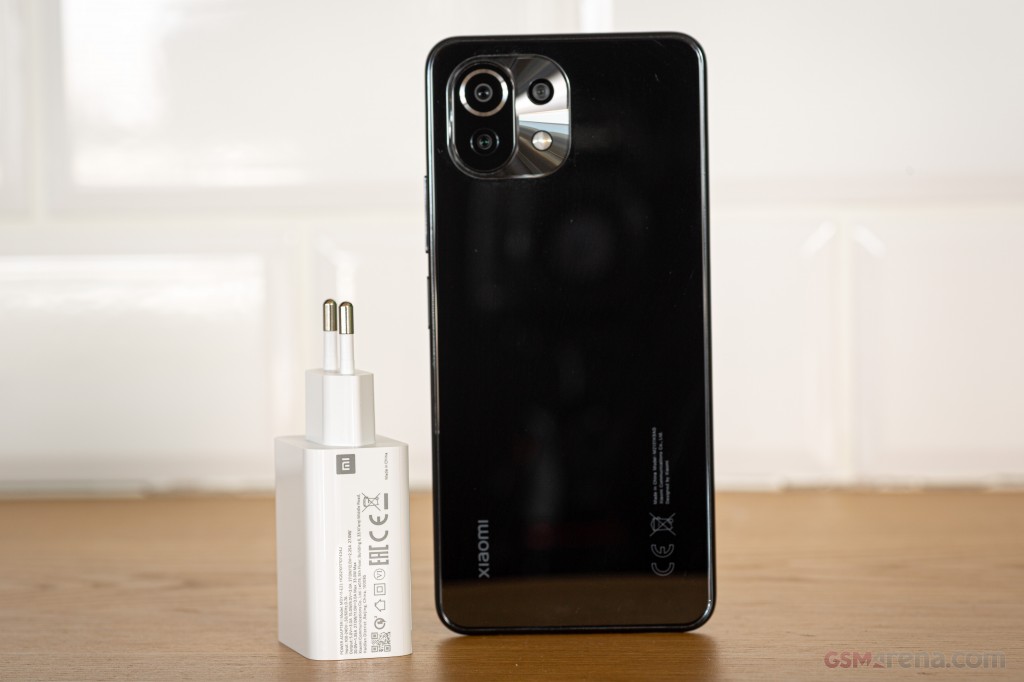 Xiaomi Mi 11 Lite 5G hands-on photo 4