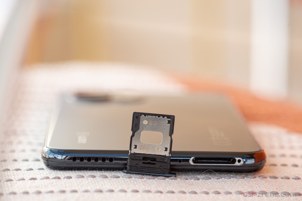 Xiaomi Mi 11 Lite 5G hands-on photo 6
