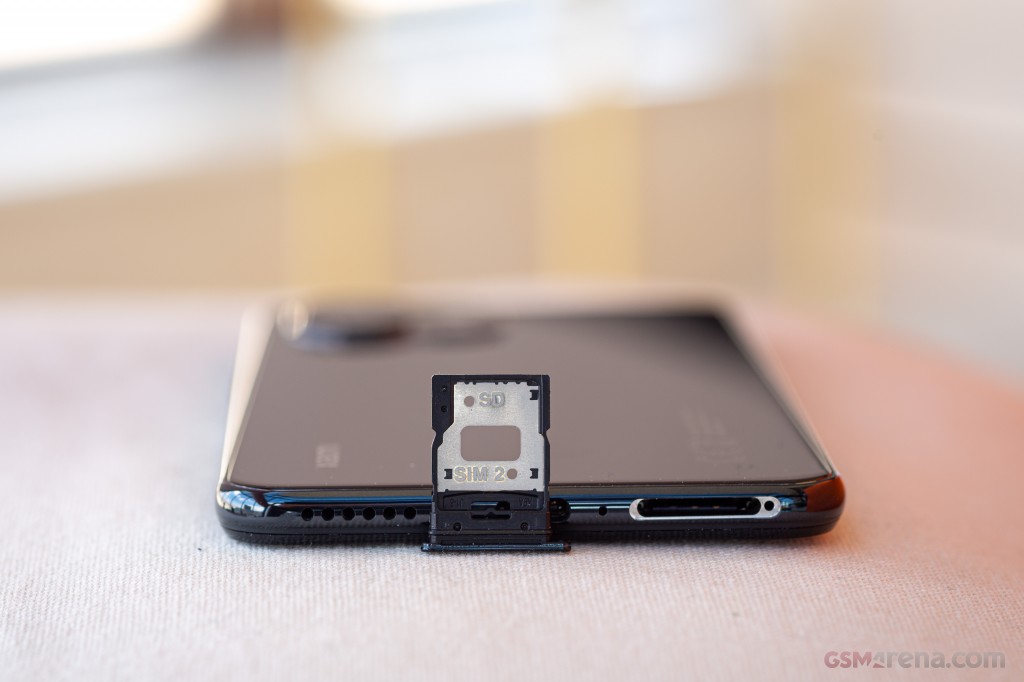 Xiaomi Mi 11 Lite 5G hands-on photo 11