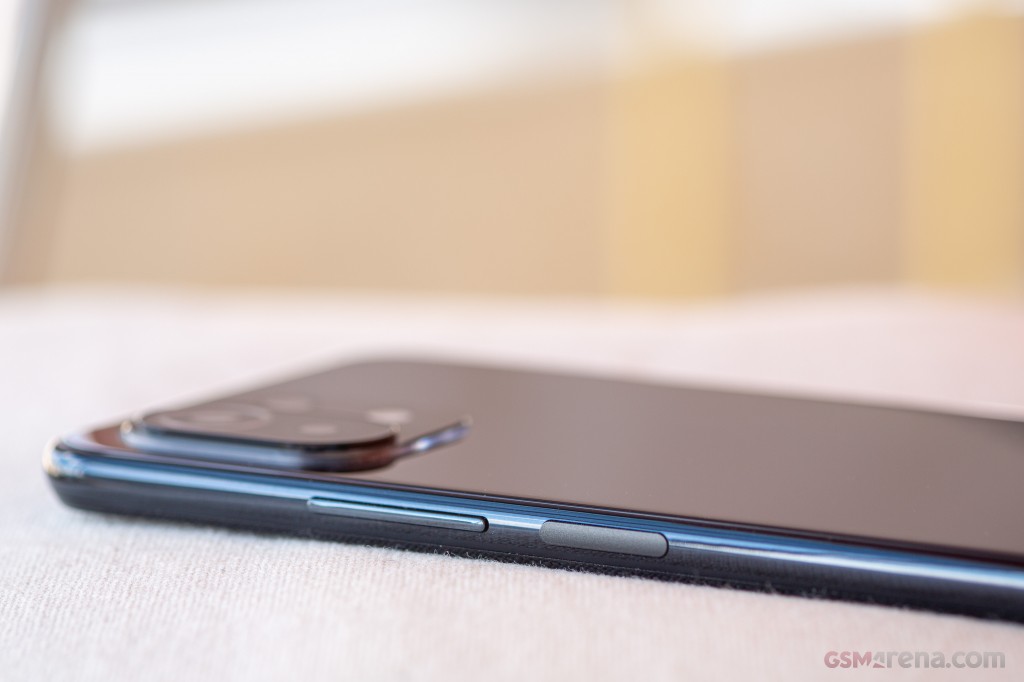 Xiaomi Mi 11 Lite 5G hands-on photo 12