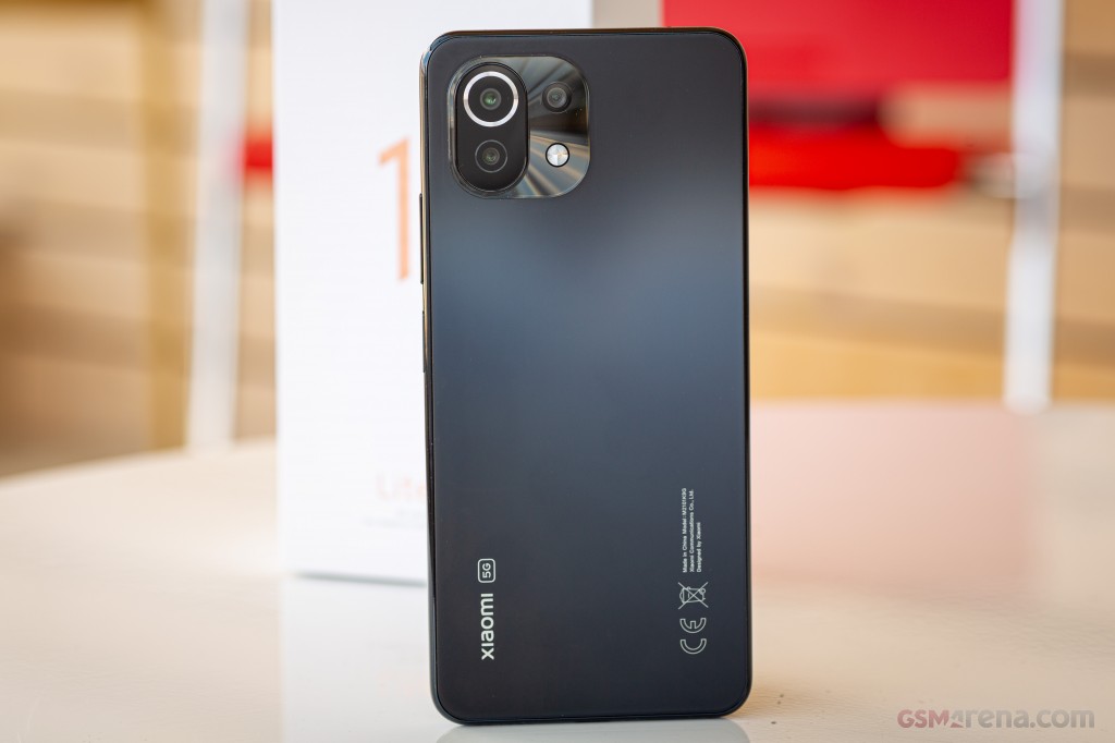 Xiaomi Mi 11 Lite 5G hands-on photo 15