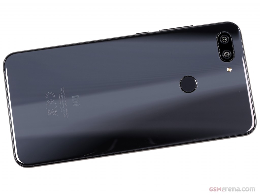 Xiaomi Mi 8 Lite hands-on photo 6