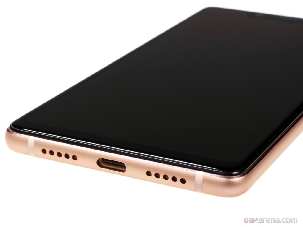 Xiaomi Mi 8 SE hands-on photo 6