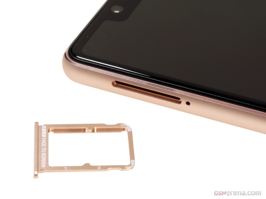 Xiaomi Mi 8 SE hands-on photo 7