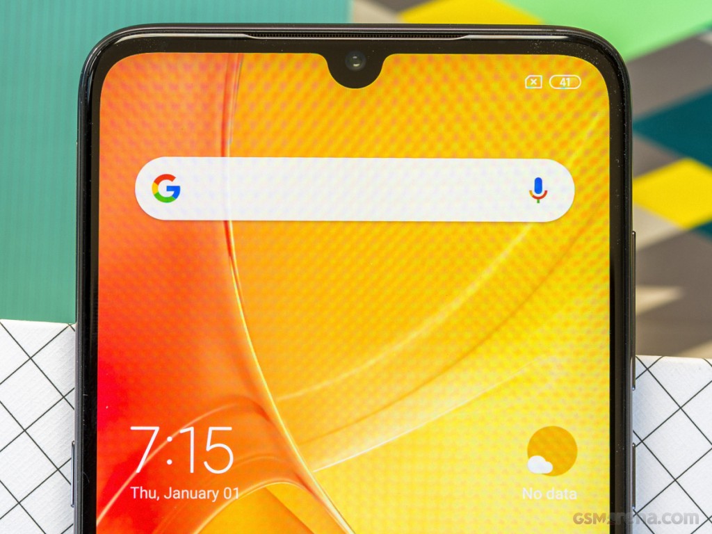 Xiaomi Mi 9 hands-on photo 3