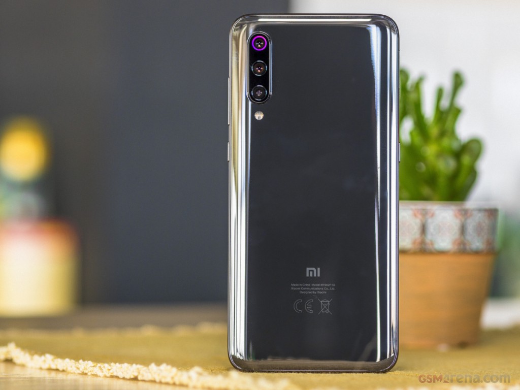 Xiaomi Mi 9 hands-on photo 6