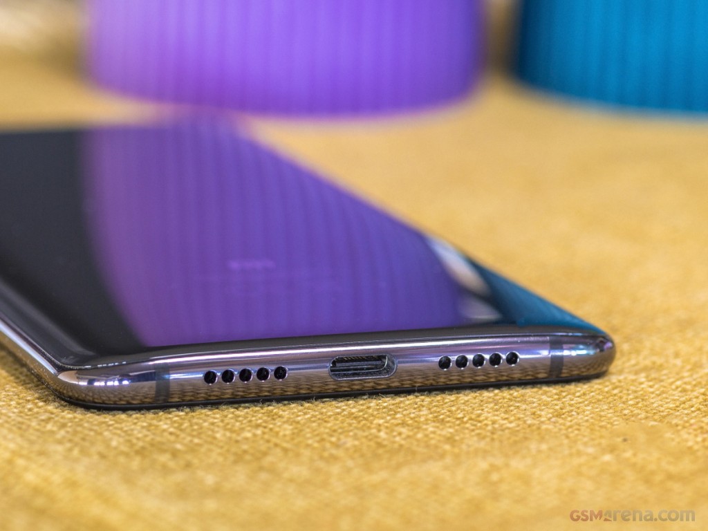 Xiaomi Mi 9 hands-on photo 11